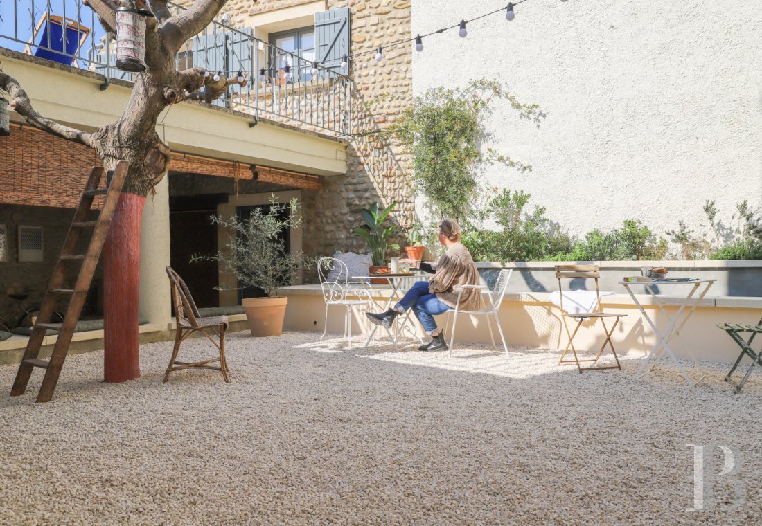 À Visan, entre Montélimar et Orange, une maison de village subtilement réhabilitée - photo  n°9